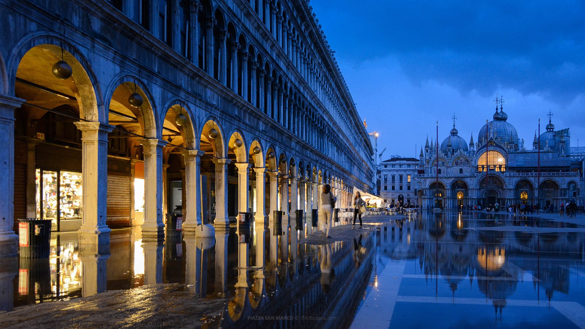 St Mark's Square (Piazza San Marco) 6 Piazza San Marco (St Mark's Square)