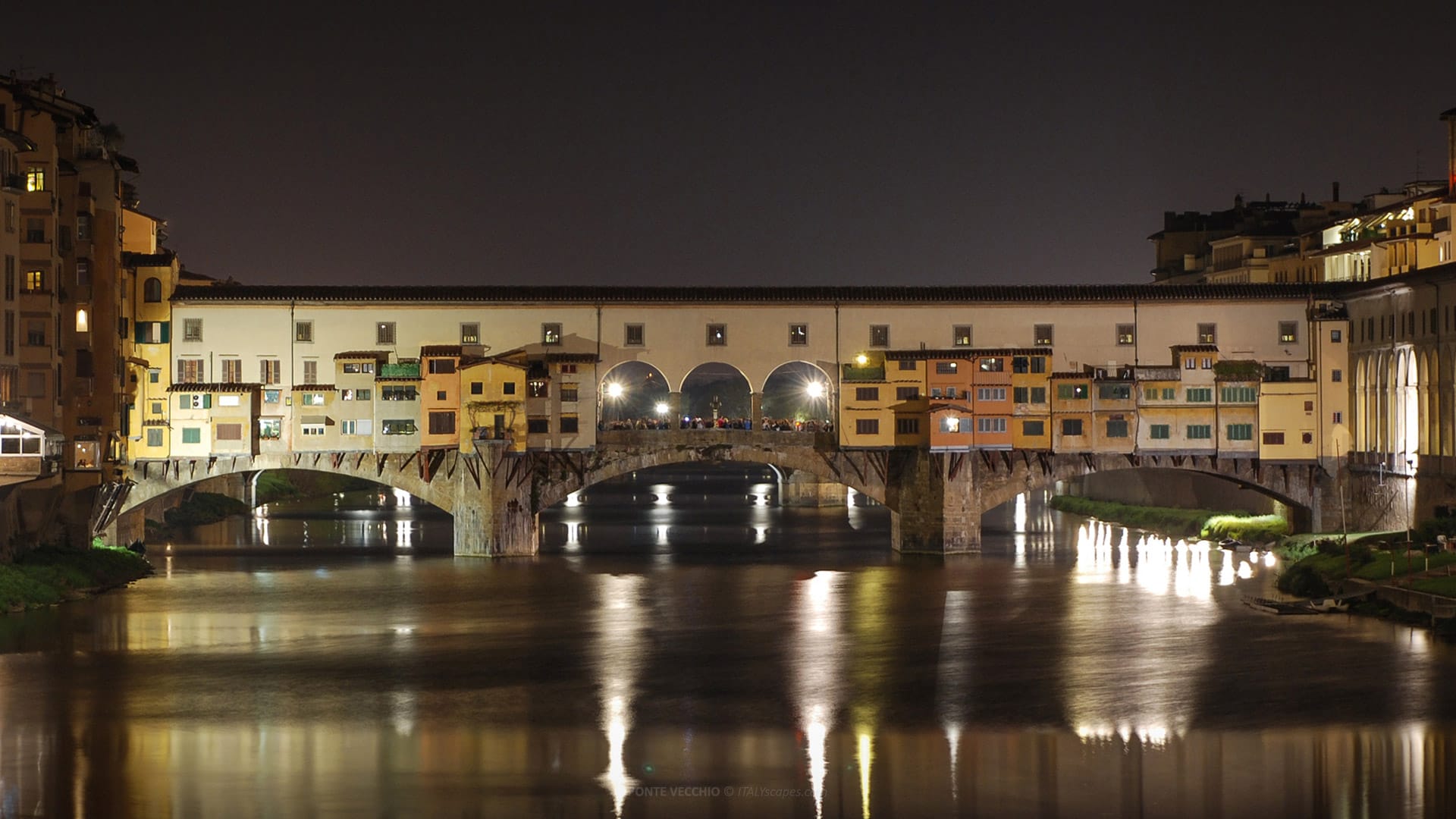Ponte Vecchio at night