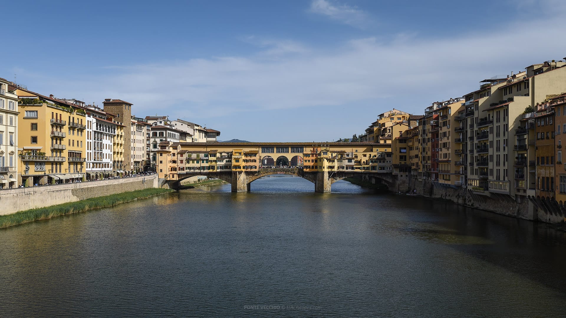 Ponte Vecchio, west façade