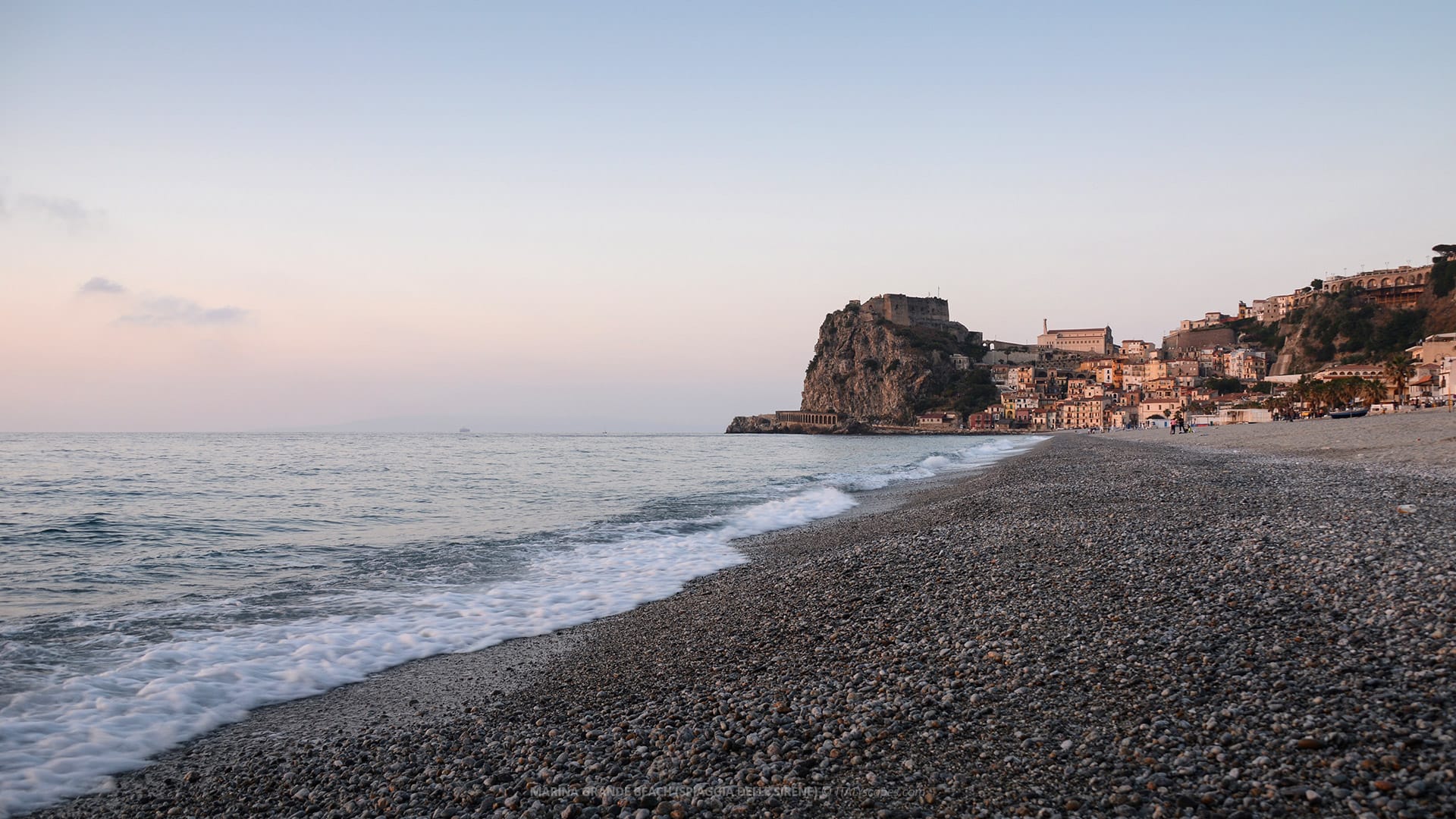 Marina Grande Beach (Spiaggia delle Sirene) - Scilla