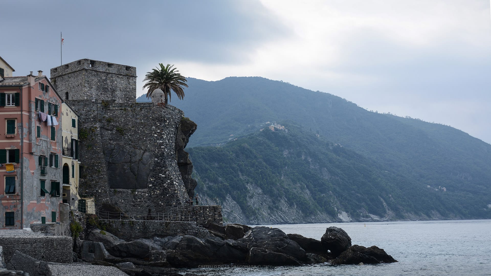 Castello della Dragonara