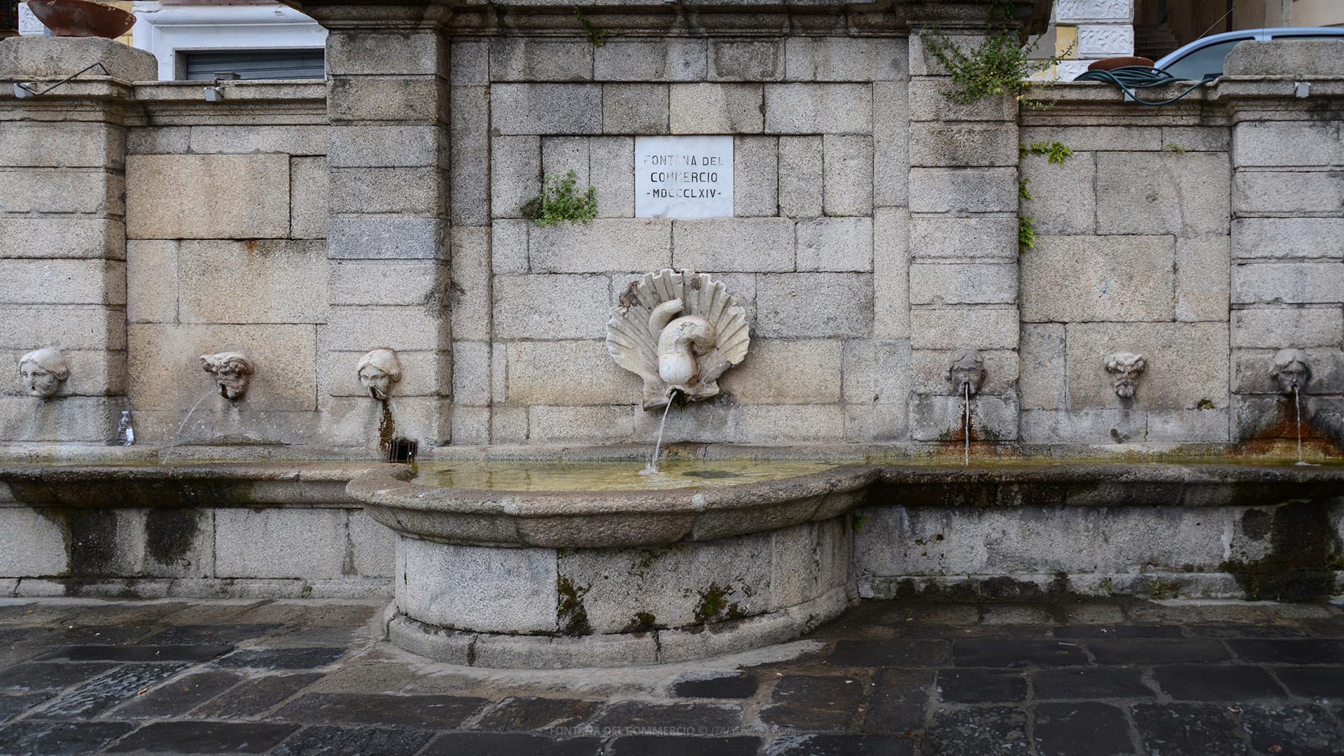 Fontana del Commercio - Pizzo