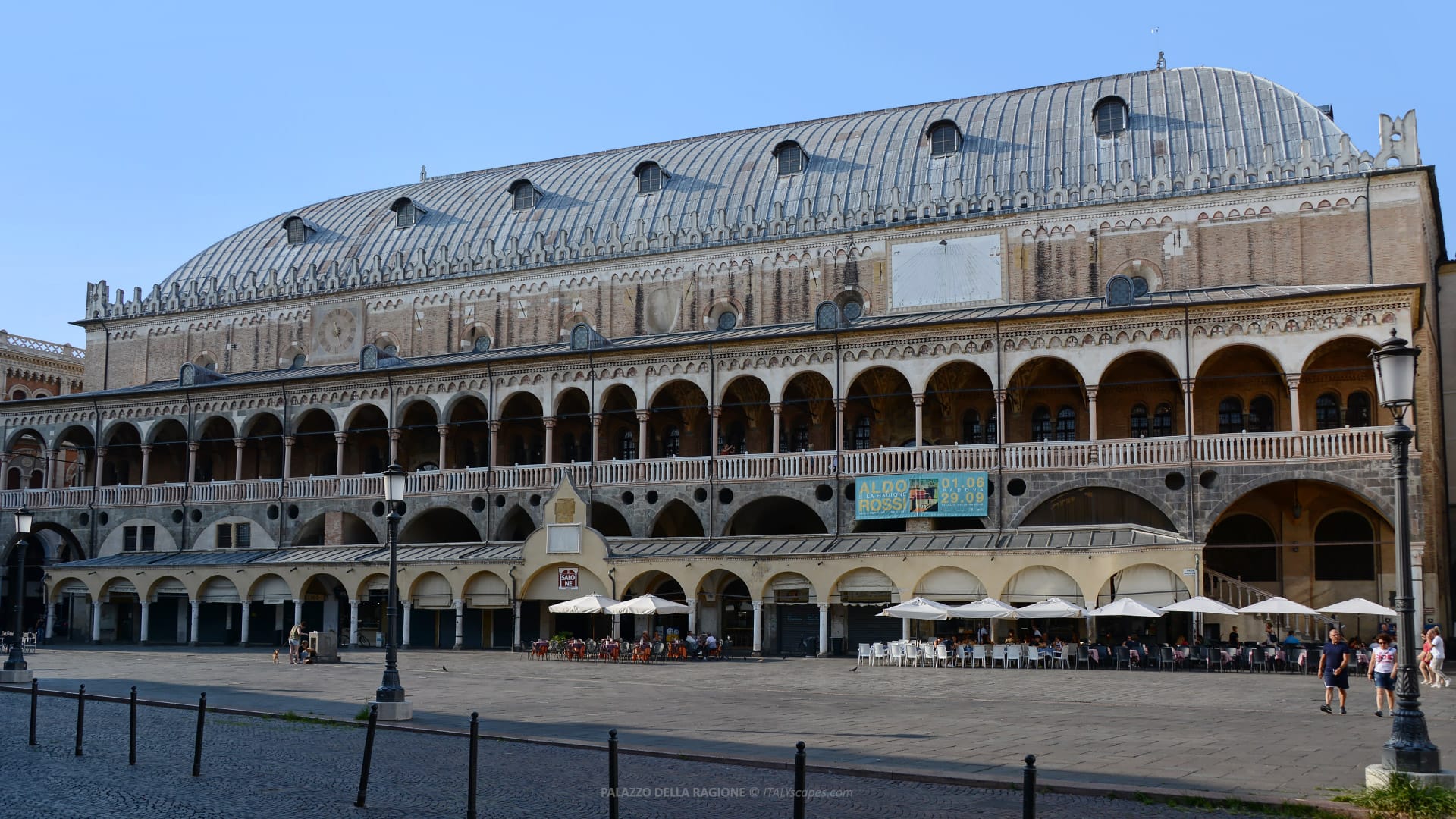 Palazzo della Ragione 4 Palazzo della Ragione - Padua