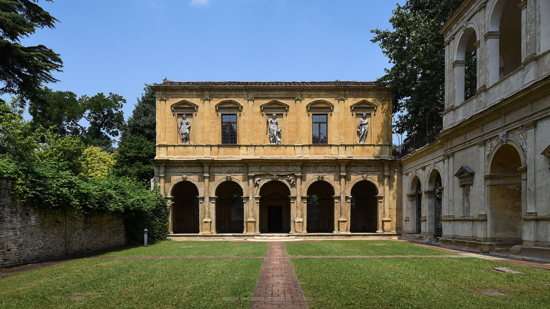 Loggia and Odeo Cornaro