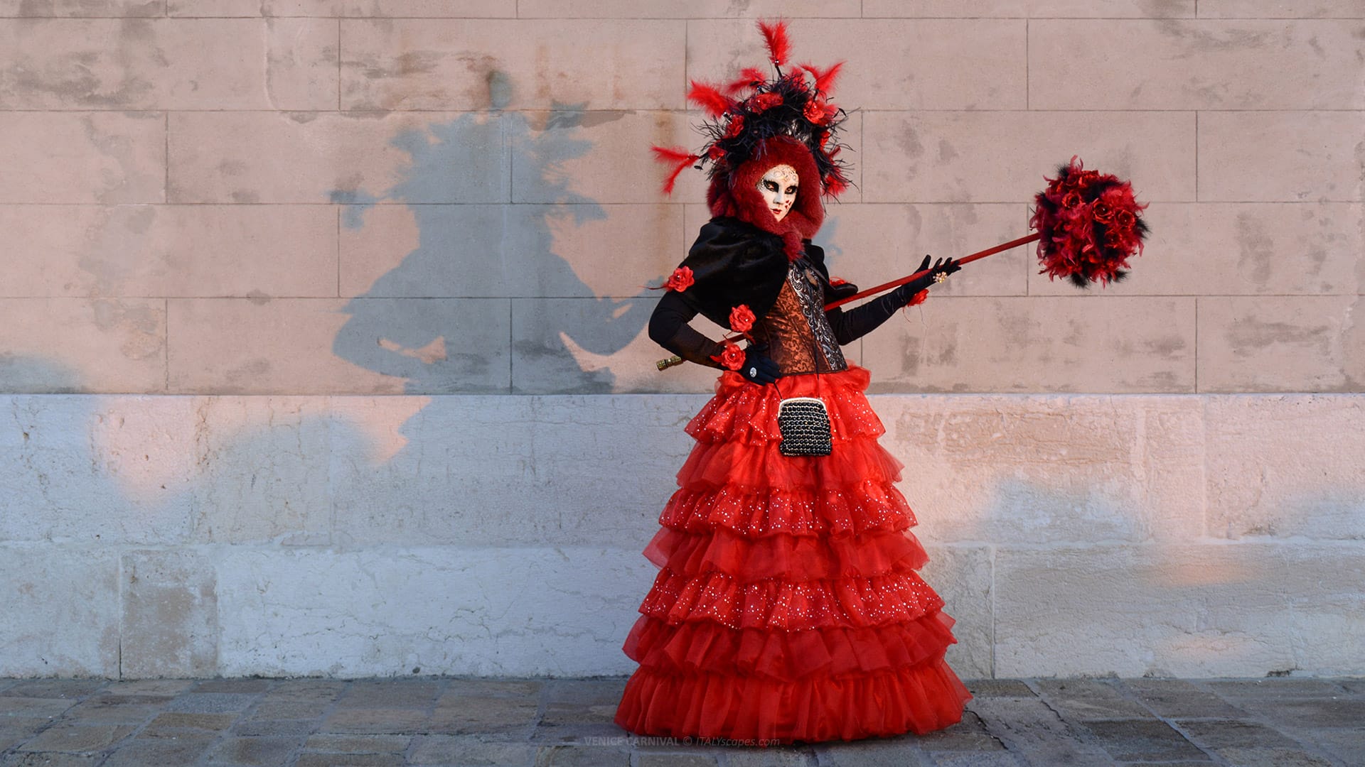 Venice Carnival Photography - The Best Locations and Moments to Capture 9 Venice Carnival photography
