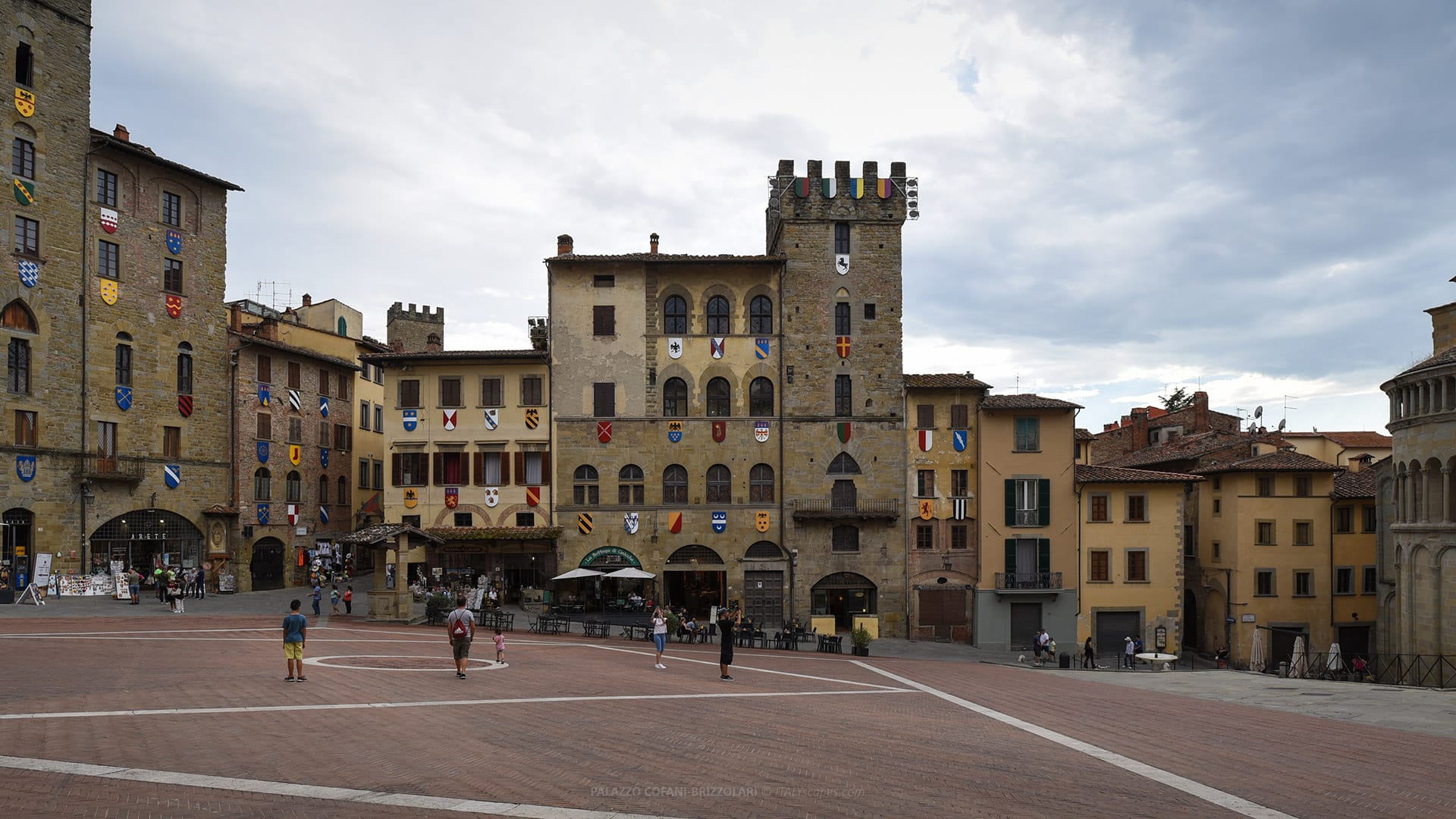 Palazzo Cofani-Brizzolari 2 Palazzo Cofani-Brizzolari - Arezzo