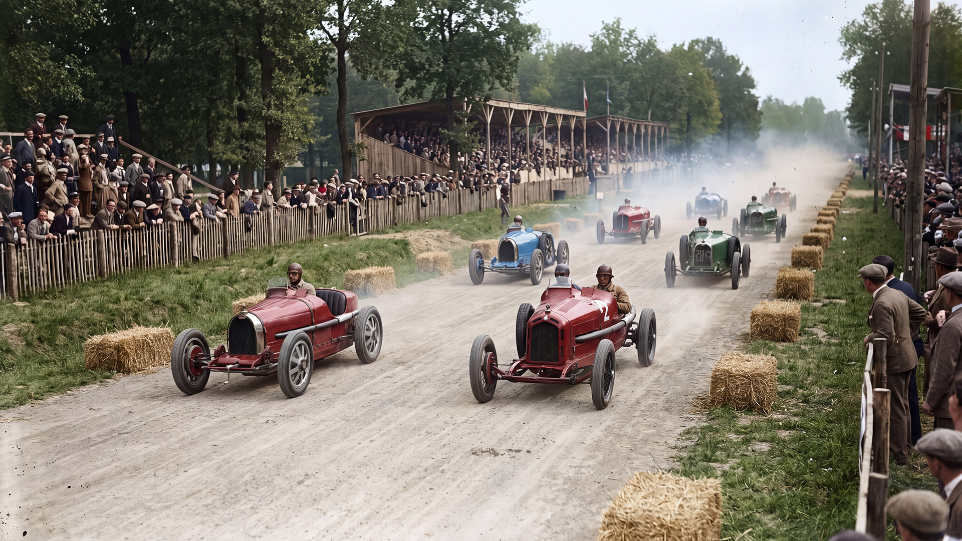 The Dark Side of Monza Circuit - Fatal Accidents and the Dangerous Years of Formula 1 1 1920s Grand Prix cars racing past spectators and hay-bale barriers at Monza Circuit